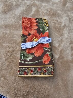 April Cornell Floral Brown Red Cotton Napkins - Set Of 4
